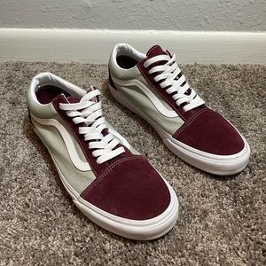 Mens Vans old sloop size 11.0 like new